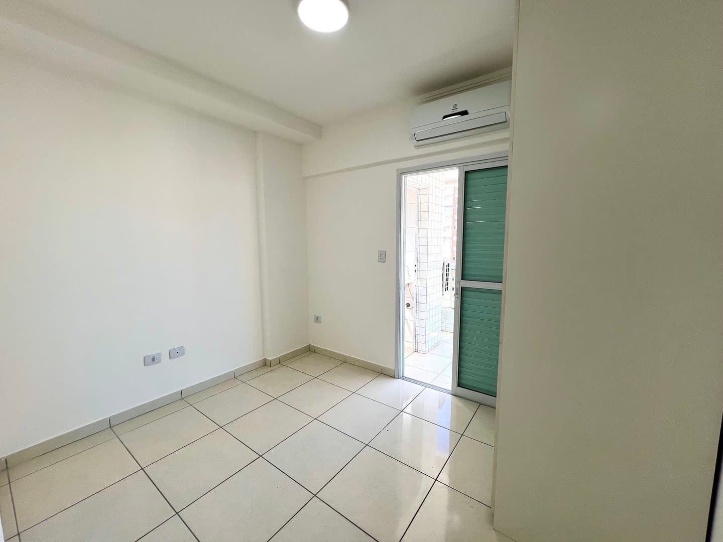 Apartamento no Canto do Forte - 2 DORMS - Foto 3