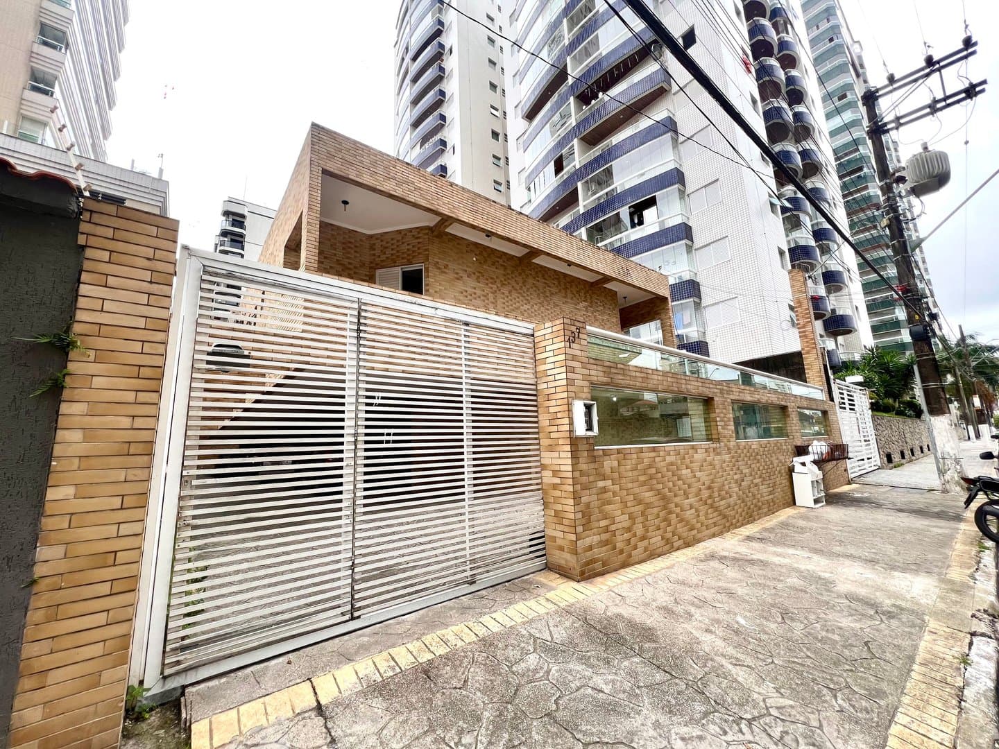 CASA 2 SUI1TES - CANTO DO FORTE