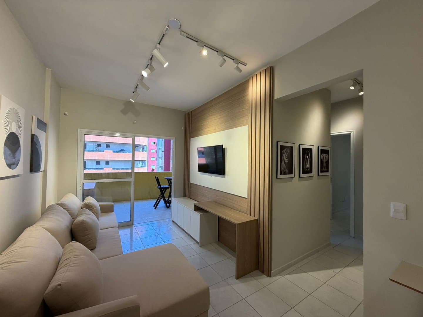 2 DORMITÓRIOS COM 2 VAGAS NO CANTO DO FORTE - Foto 5