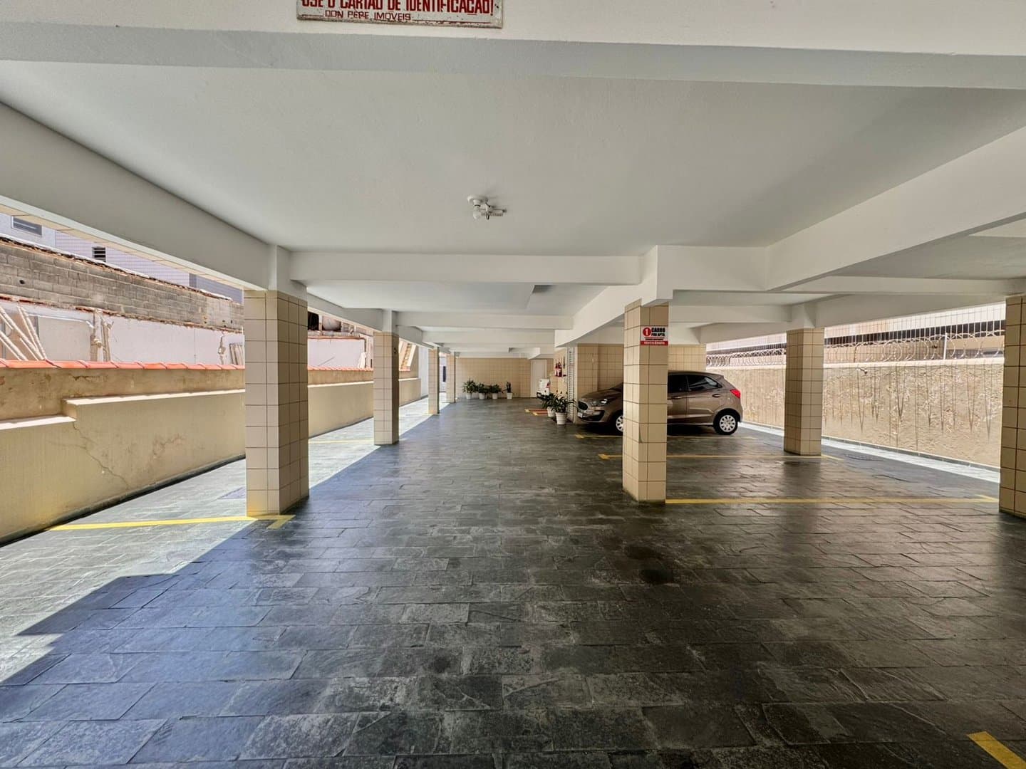 1 DORMITÓRIO AMPLO NO BOQUEIRÃO - Foto 2