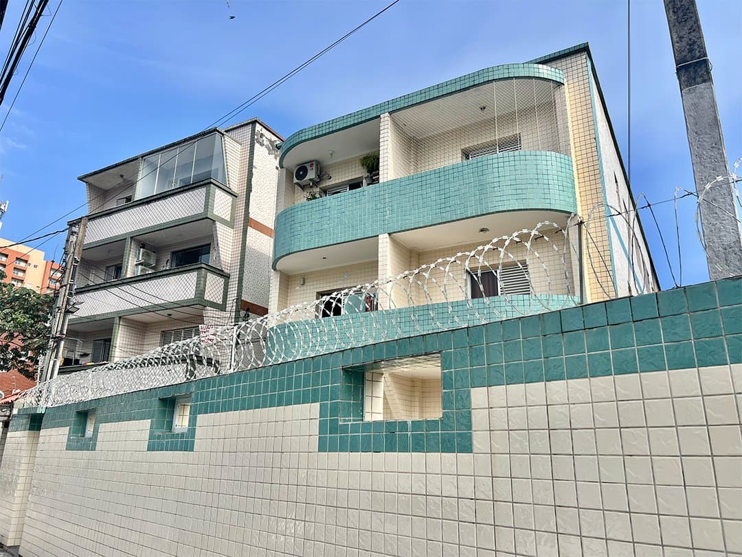 2 DORMITÓRIOS SENDO 1 SUÍTE NO BOQUEIRÃO