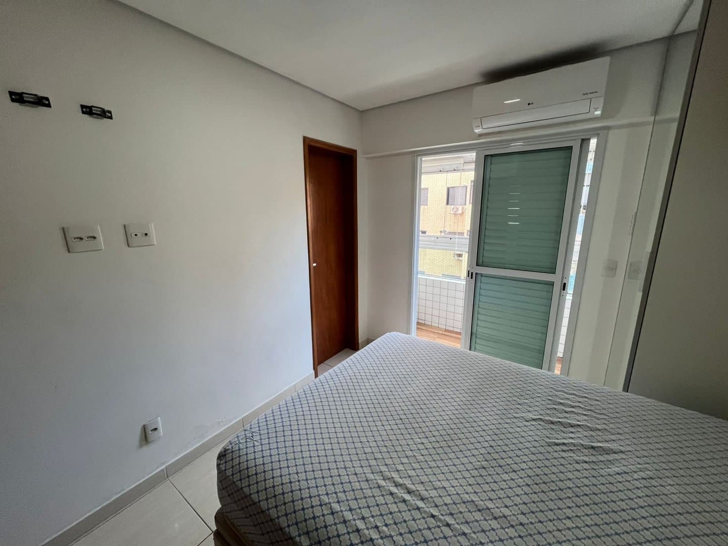 Apartamento no Canto do Forte - 2 DORMS - Foto 3